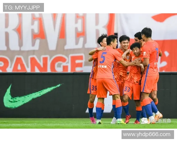 北京人和与大连直播对决精彩纷呈球迷期待激烈比赛瞬间 北京人和与大连直播对决精彩纷呈球迷期待激烈比赛瞬间