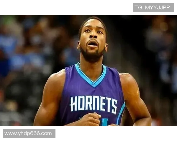 达米安利拉德如何在NBA赛场上书写自己的传奇篇章 达米安利拉德如何在NBA赛场上书写自己的传奇篇章