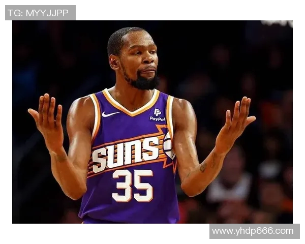 凯文杜兰特：篮球场上的传奇巨星与不屈精神的完美结合